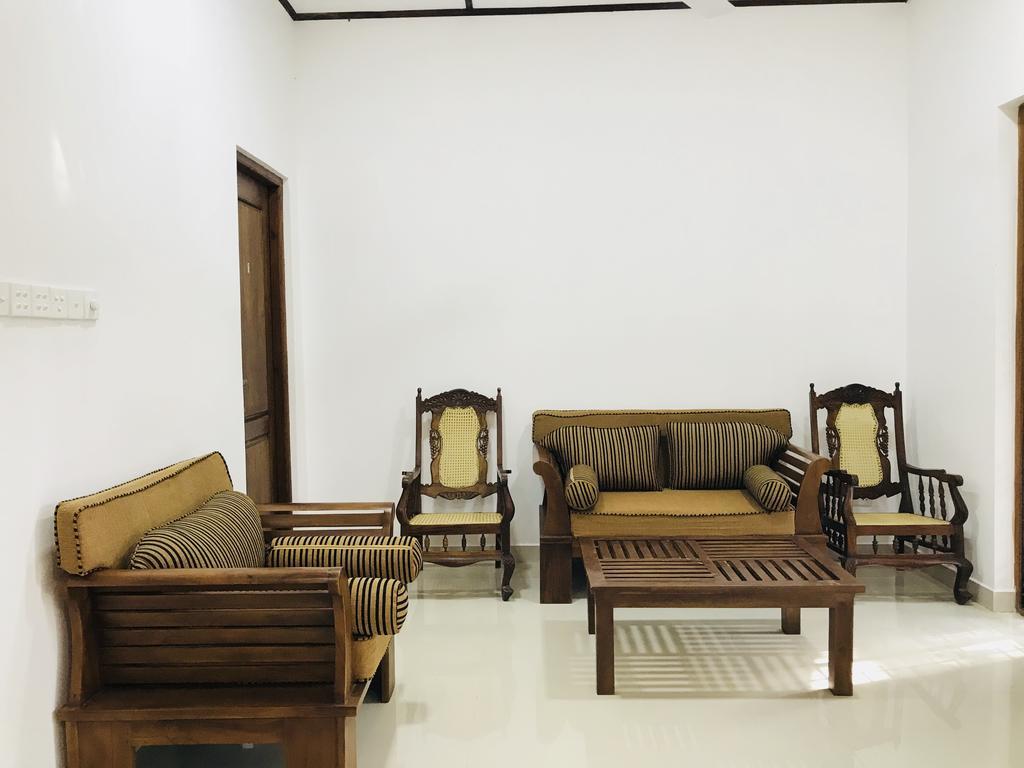 Pearl House Resort Anuradhapura Esterno foto